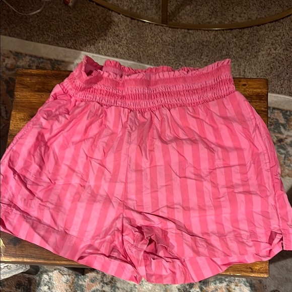 Pink Striped Women's Shorts/crop set - Picture 2 of 6